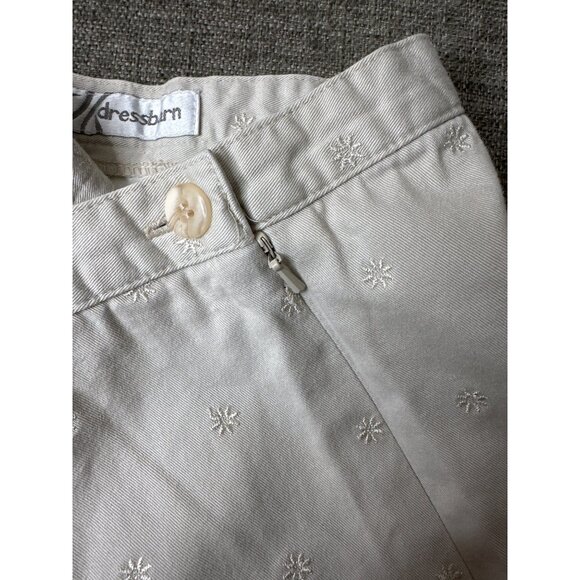 Dressbarn Size 12 Beige Cotton Cropped Pants w/ Embroidered Daisy Pattern Beach - Picture 6 of 8